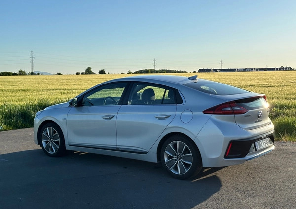 Hyundai IONIQ cena 79900 przebieg: 127000, rok produkcji 2017 z Wrocław małe 667